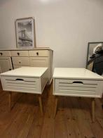 Lot de 2 tables de chevet, Enlèvement, Utilisé