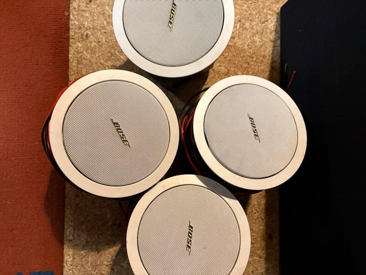 Bose - Plafondspeakers., Huis en Inrichting, Woonaccessoires | Onderzetters, Gebruikt, Ophalen