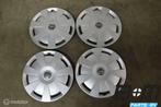 Set originele 16 inch wieldoppen Audi A3 8V 8V0601147D, Auto-onderdelen, Gebruikt, Band(en)
