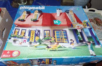++ Playmobil, 3965 Rode villa met extra's beschikbaar voor biedingen