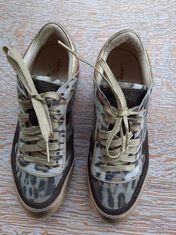 Supermooie sneakers LIEBESKIND - 40 beschikbaar voor biedingen
