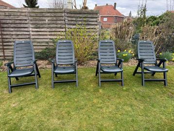 tuinstoelen beschikbaar voor biedingen