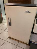 Retro koelkast voor in een mancave, Elektronische apparatuur, Gebruikt, Ophalen