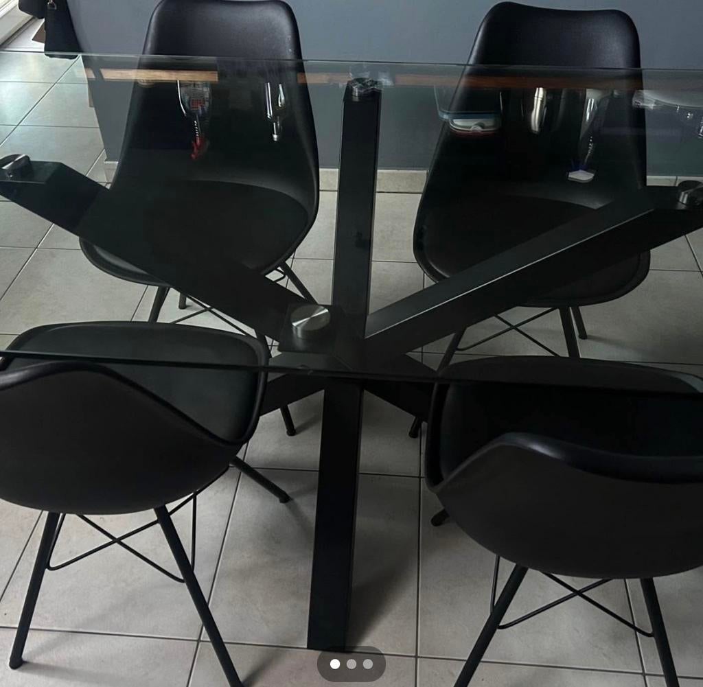 Table en verre moderne et 4 chaises, Enlèvement, Comme neuf, Verre