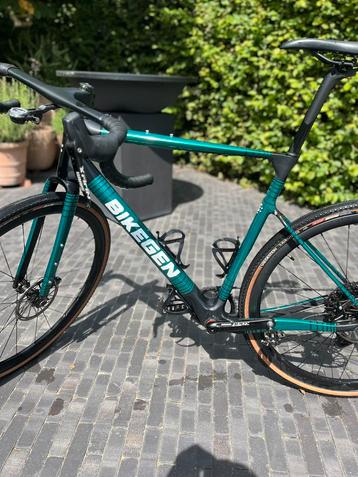 Full Carbon gravelbike beschikbaar voor biedingen