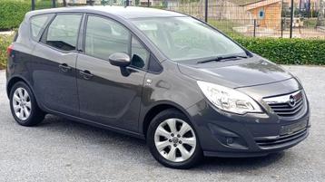 Opel Meriva 1.4 Benzine in mooie staat, hoge instap, 84000km