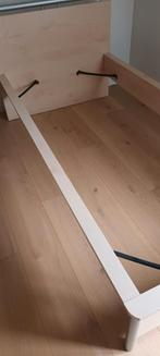 Houten bedframe met verstelbare spiraalbodem (foto's), Huis en Inrichting, Slaapkamer | Bedden, Ophalen