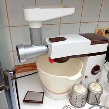 Robot pétrin kenwood chef  450w, 4 litres ou plus, Enlèvement, Utilisé