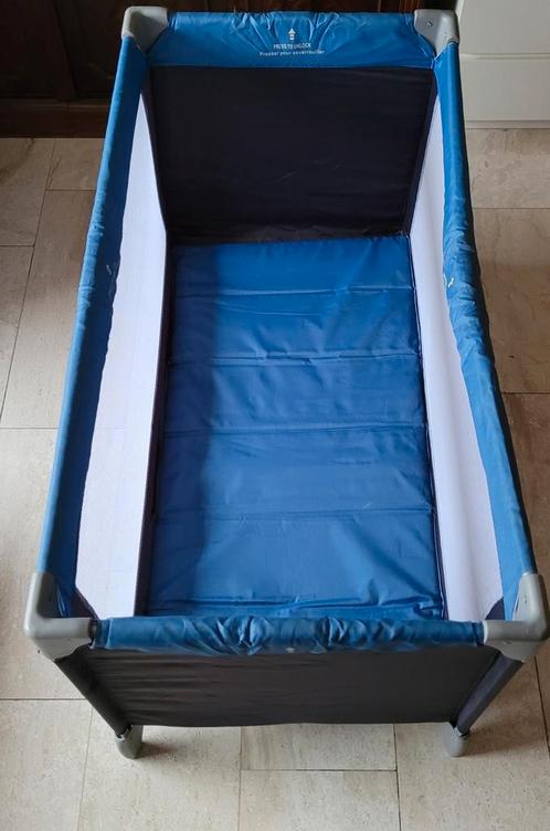 Hauck opvouwbaar babybed in uitstekende staat 60cm/120cm nie, Kinderen en Baby's, Babywiegjes en Ledikanten, Zo goed als nieuw