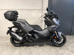 Honda ADV350 SUV-scooter met topcase (bj 2025), Motoren, Scooter, Bedrijf, 350 cc, 12 t/m 35 kW