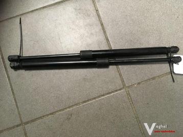 VW Golf 5 Gasverenset achterklep beschikbaar voor biedingen