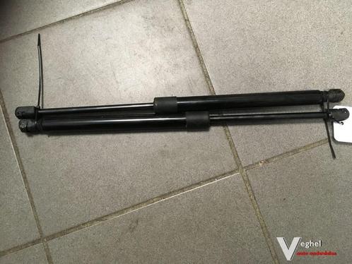 VW Golf 5 Gasverenset achterklep, Auto-onderdelen, Carrosserie, Volkswagen, Gebruikt, Ophalen of Verzenden