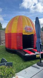 Disco springkasteel, Hobby en Vrije tijd, Feestartikelen | Verhuur, Ophalen, Zo goed als nieuw