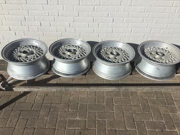 Mercedes rial oldtimer velgen 15 inch beschikbaar voor biedingen