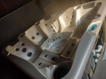 Jacuzzi voor onderdelen beschikbaar voor biedingen