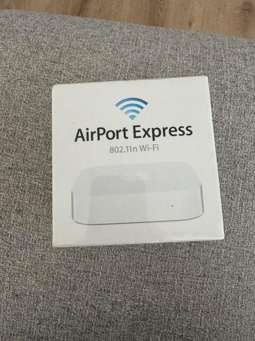Apple AirPort Express Base Station, Computers en Software, Accesspoints, Ophalen