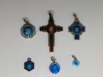 Ensemble de 6 pendentifs religieux représentants Marie, Sieraad, Zo goed als nieuw