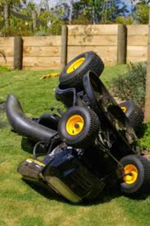 Tractormaaier in alle staat, Tuin en Terras, Zitmaaiers, Gebruikt, 120 cm of meer, Elektrische starter, Mulchfunctie, Opvangzak