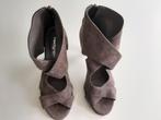 DAMES SCHOENEN MET HAK "NIEUW", Kleding | Dames, Schoenen, Overige kleuren, Nieuw, Ophalen of Verzenden, Schoenen met hoge hakken