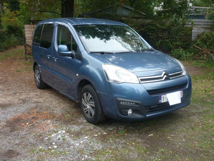 citroen berlingo 1600 benzine 2016 64200km, Auto's, Citroën, Particulier, Berlingo, Airbags, Centrale vergrendeling, Cruise Control