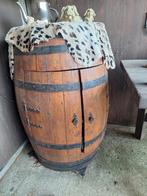 Wijnvat, kastje, Enlèvement