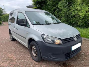 Vw caddy utility 1.6 tdi 204000 km 12/2012 gps/airco/pdc beschikbaar voor biedingen