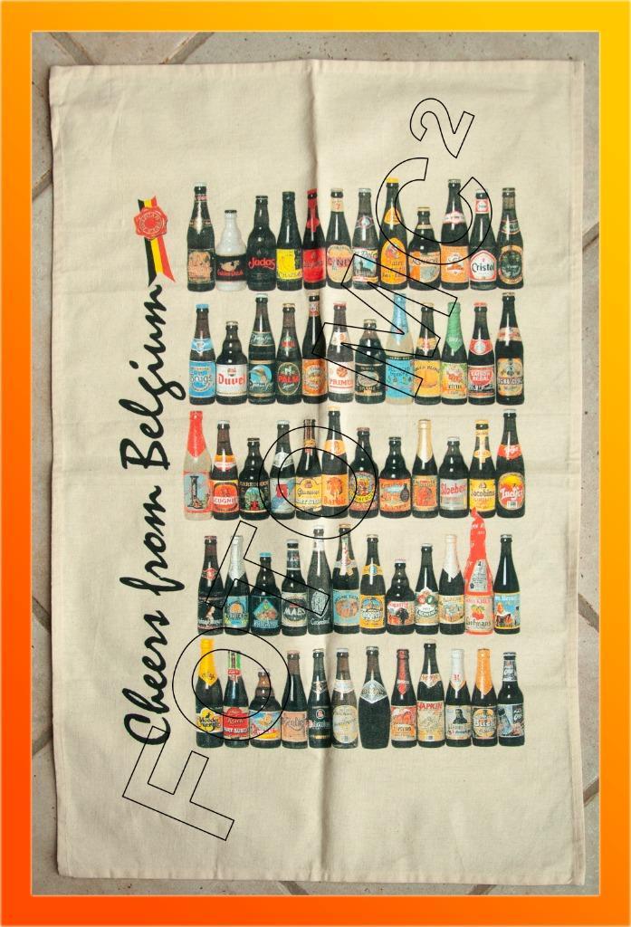 (Hand)doek met 60 bierflesjes van Belgisch bier - mancave, Verzamelen, Biermerken, Nieuw, Verzenden