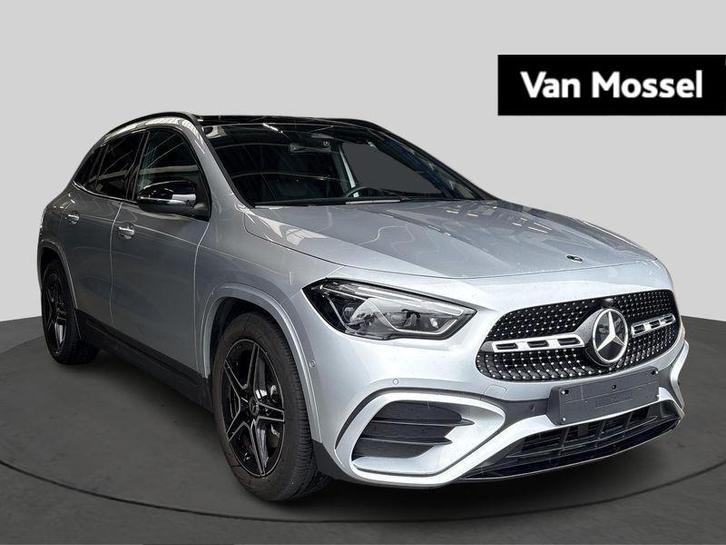 Mercedes-Benz GLA 180 Star Edition + AMG LINE + MULTIBEAM +, Auto's, Mercedes-Benz, Bedrijf, Te koop, GLA, Bluetooth, Centrale vergrendeling
