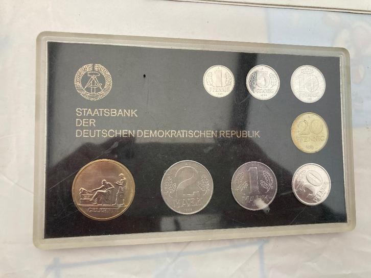 Munten sets Europa, Postzegels en Munten, Munten | Europa | Niet-Euromunten, Setje, Overige landen, Ophalen of Verzenden