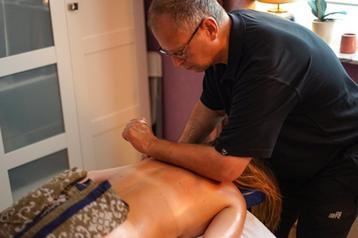Massage therapeut Peter