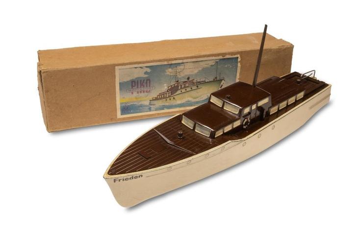 Prachtige Grote Bakeliet Piko Boot met originele verpakking, Antiek en Kunst, Antiek | Speelgoed, Verzenden