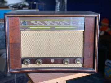 Philips BX511A Klassieke radio beschikbaar voor biedingen