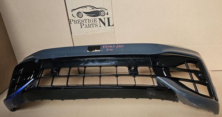 Voorbumper VW Tiguan 5NA Facelift R MODEL 320 PK PDC Bumper, Auto-onderdelen, Carrosserie, Bumper, Voor, Gebruikt, Herkomst onderdeel bekend