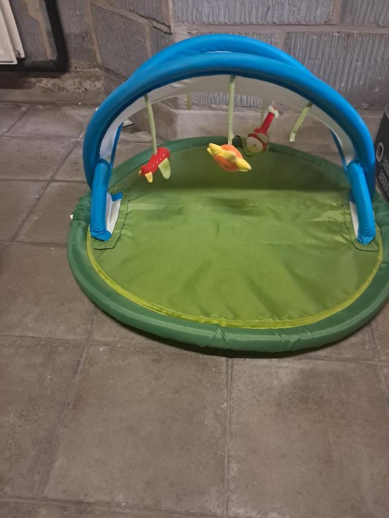 Parcs pour bébé, Enfants & Bébés, Parcs, Enlèvement, Comme neuf, Rond