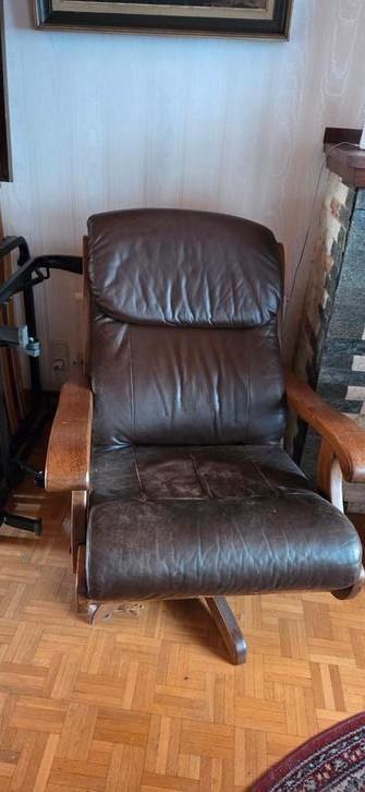 Draai zetel / fauteuil te DEURNE beschikbaar voor biedingen