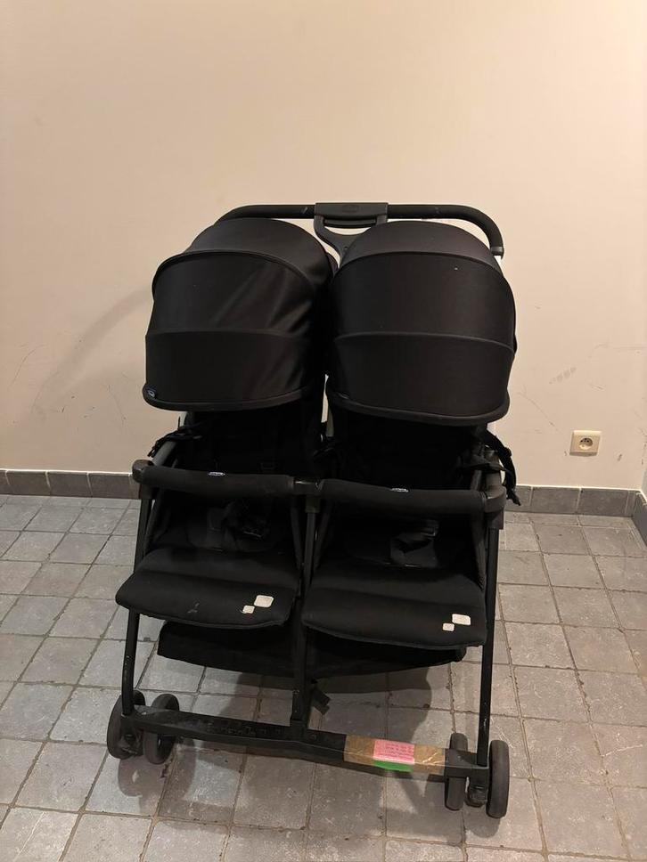 Chicco twin buggy / Duo buggy / Duo kinderwagen, Enfants & Bébés, Jumeaux & Naissances multiples, Utilisé, Enlèvement