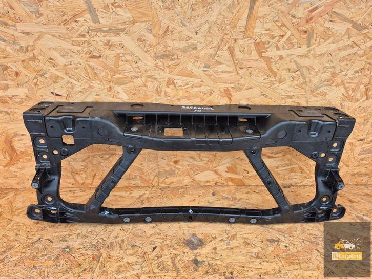 Defender II L663 voorste gordelversteviging, Auto-onderdelen, Carrosserie, Gebruikt