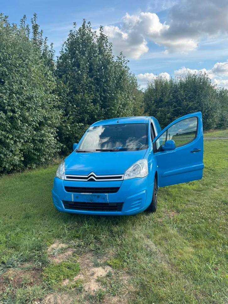 Citroën Berlingo 1.6 – 2015 – 130.xxx km – €5300, Auto's, Bestelwagens en Lichte vracht, Bedrijf, Te koop, Ophalen