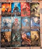 Les Chevaliers d’Antares INTEGRAL Tome 1 à 12, Enlèvement ou Envoi, Comme neuf, Anne Robillard.
