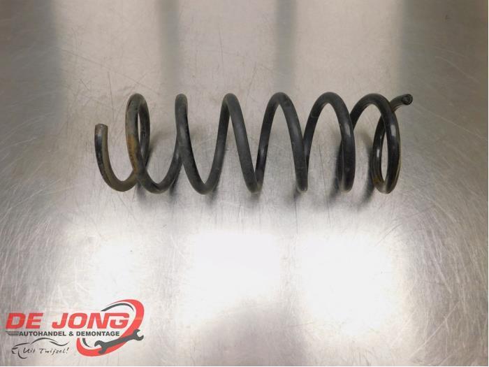 Schroefveer achter van een Ford Focus, Auto-onderdelen, Ophanging en Onderstel, Ford, Gebruikt, 3 maanden garantie, Ophalen of Verzenden