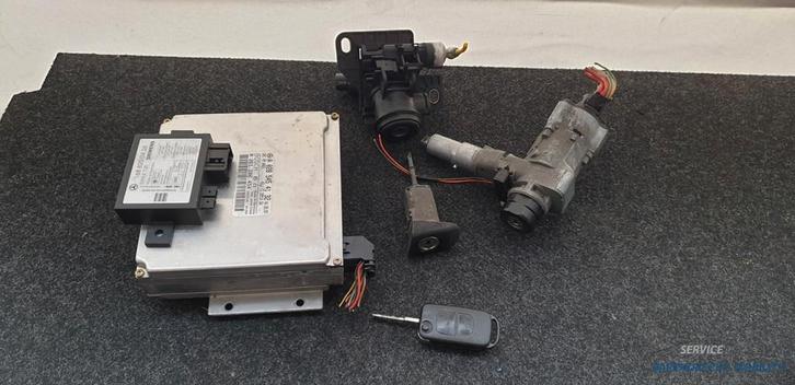 Slotenset met ECU R170 SLK 200 Mercedes 0285454132 sleutel i, Auto-onderdelen, Elektronica en Kabels, Mercedes-Benz, Gebruikt