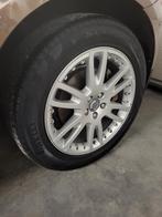 Originele Volvo 19inch velgen met all seasons!, Auto-onderdelen, Banden en Velgen, Gebruikt, Banden en Velgen, 235 mm, All Season
