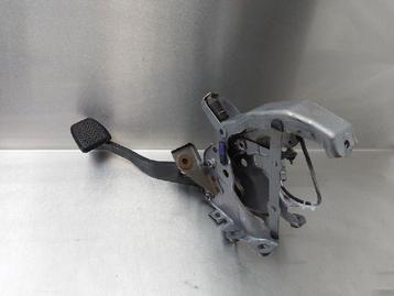 PEDALE D'EMBRAYAGE ABS Toyota RAV4 (A3) (01-2005/06-2013), Utilisé, Toyota