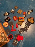Lot insignes militaria, Verzamelen, Ophalen