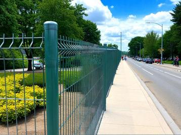 Promo! 20m draadpanelen 120cm hoog groen + palen beschikbaar voor biedingen