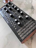 Moog Mother 32 semi-modulaire synthesizer, Musique & Instruments, Synthétiseurs, Autres marques, Autres nombres, Enlèvement, Utilisé