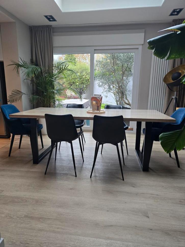 Table de salon et chaises 400€, Maison & Meubles, Tables | Tables à manger, Chêne, Métal, Enlèvement