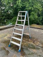 Ladder met 8 tredes, Bricolage & Construction, Échelles & Escaliers, Comme neuf, Échelle, Enlèvement