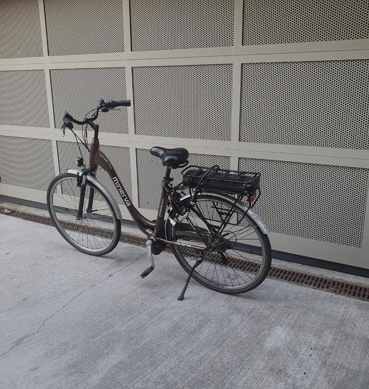 elektrische fiets, Fietsen en Brommers, Elektrische fietsen, Zo goed als nieuw, Ophalen