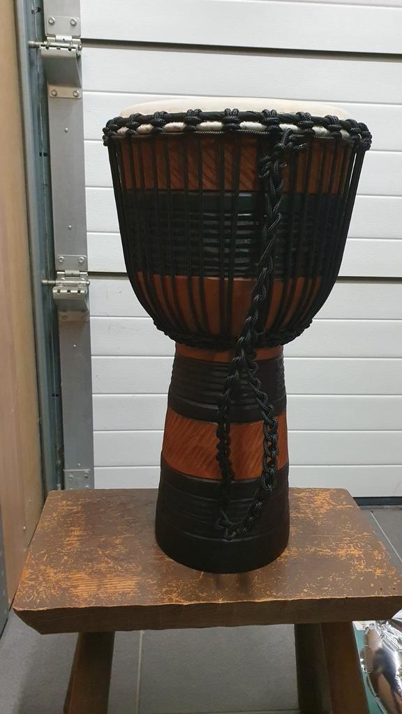 Djembé de nouveau., Musique & Instruments, Percussions, Enlèvement